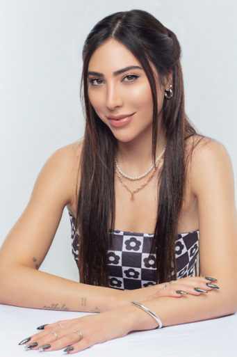El empoderamiento femenino de Charlie D y su faceta musical