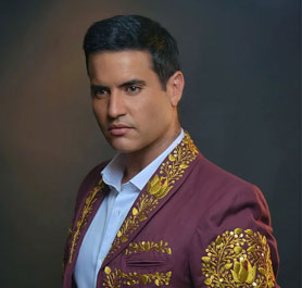 Luis Alberto FernÃ¡ndez, cubano y su gusto por las rancheras